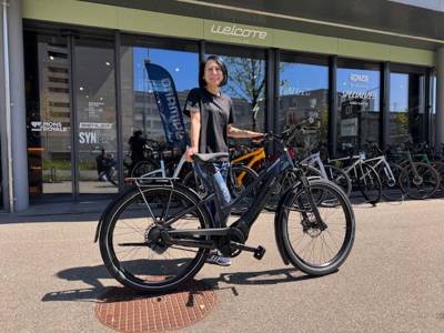 Happy E-Bike customer