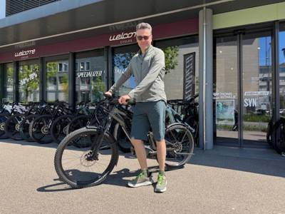 Happy E-Bike customer