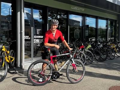 Happy Road/Gravel customer