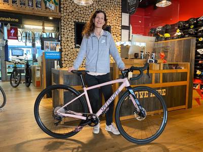 Happy Road/Gravel customer