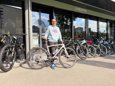Happy Road/Gravel customer