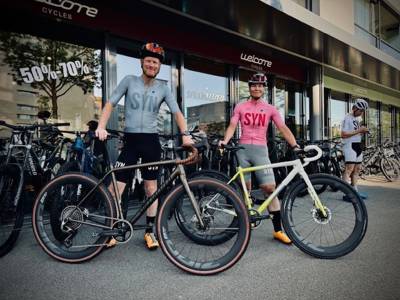Happy Road/Gravel customer