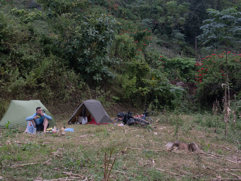 Riding Through the Mist – A 2.5 Month Bikepacking Journey Across Southeast Asia with Adrian and Sandro - Bild 11
