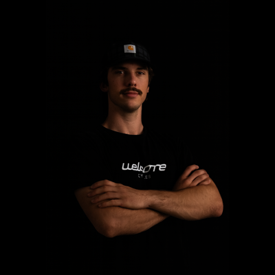 Mika Löb