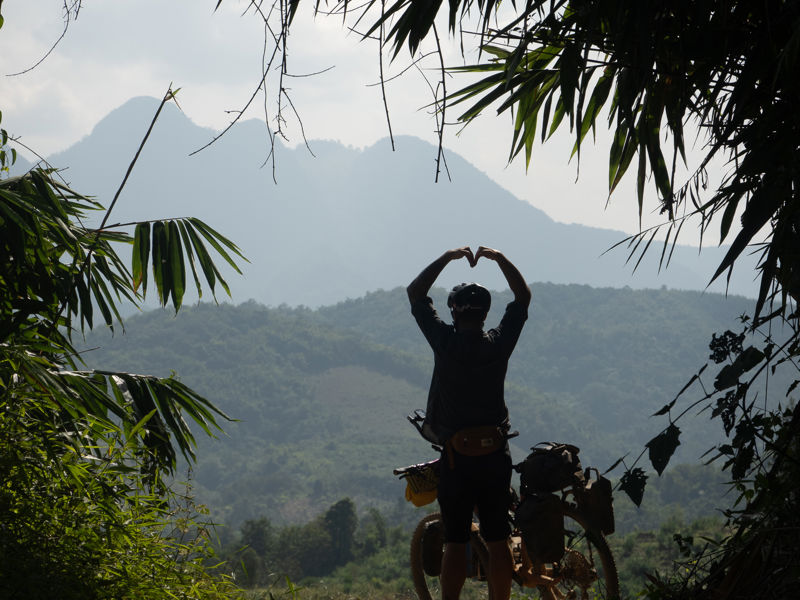 Riding Through the Mist – A 2.5 Month Bikepacking Journey Across Southeast Asia with Adrian and Sandro - Bild 18